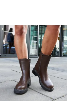 Brown high boots embellished with zircons