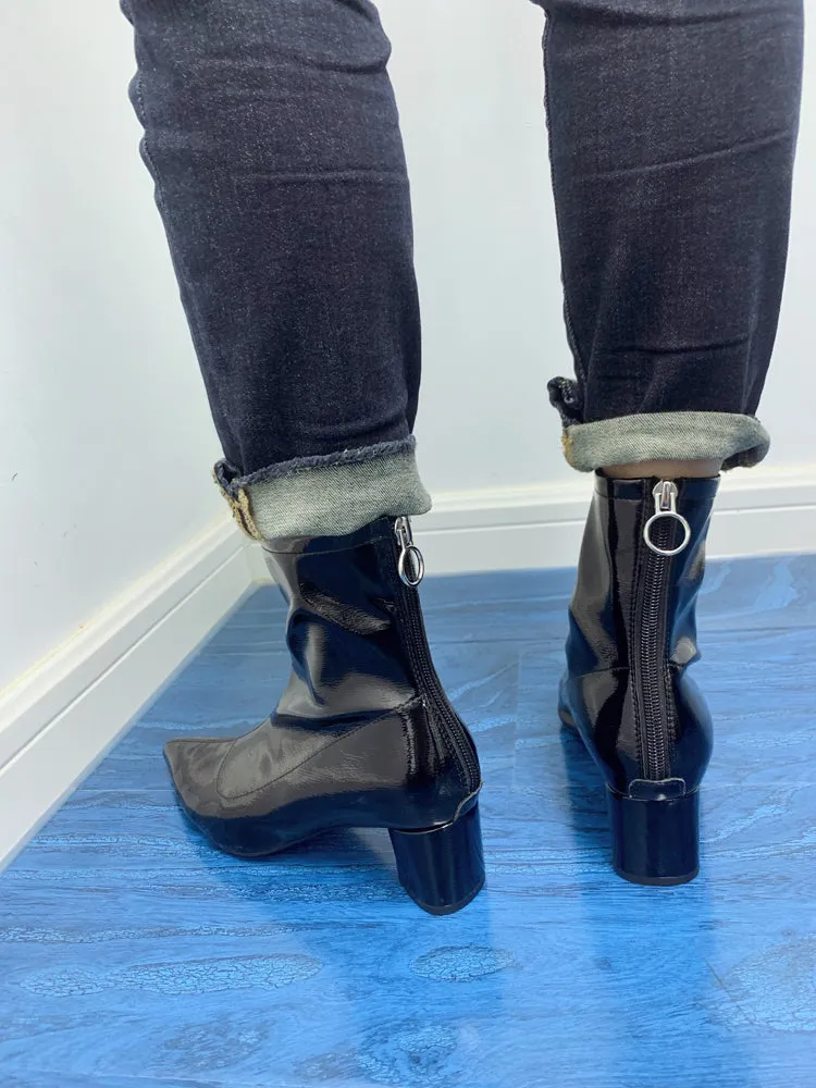 LUXE SEVEN DESIGN ZIP BACK ANKLE BOOTS IN BLACK PATENT